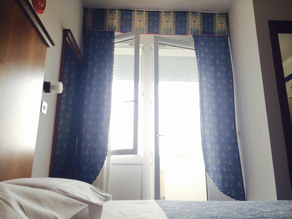 Hotel Villa Candia Lignano Sabbiadoro Værelse billede